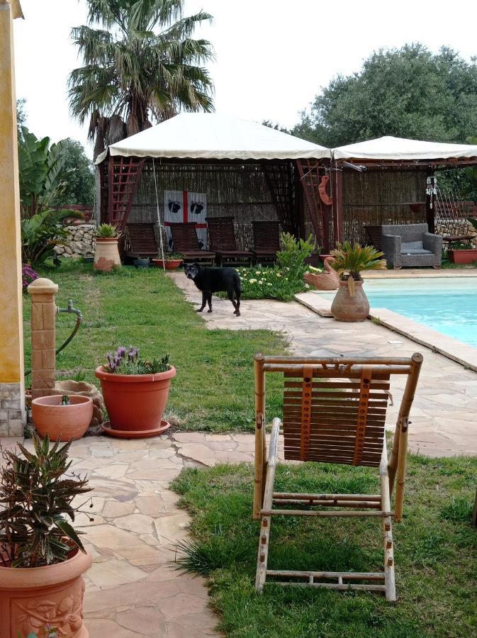 Villa La Luce Del Sinis à Riola Sardo Extérieur photo